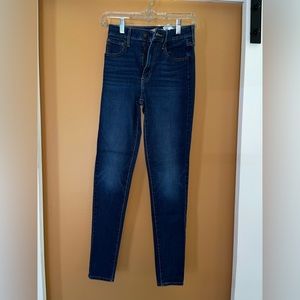 Levi skinny jeans
